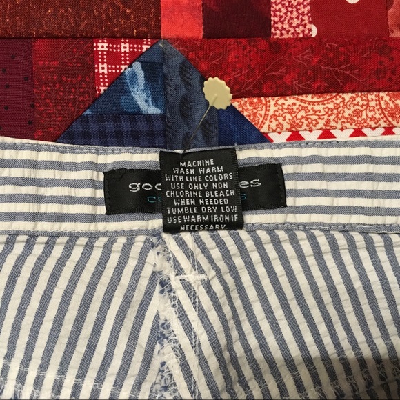 Seersucker capris. Blue and white stripes. - Picture 6 of 6